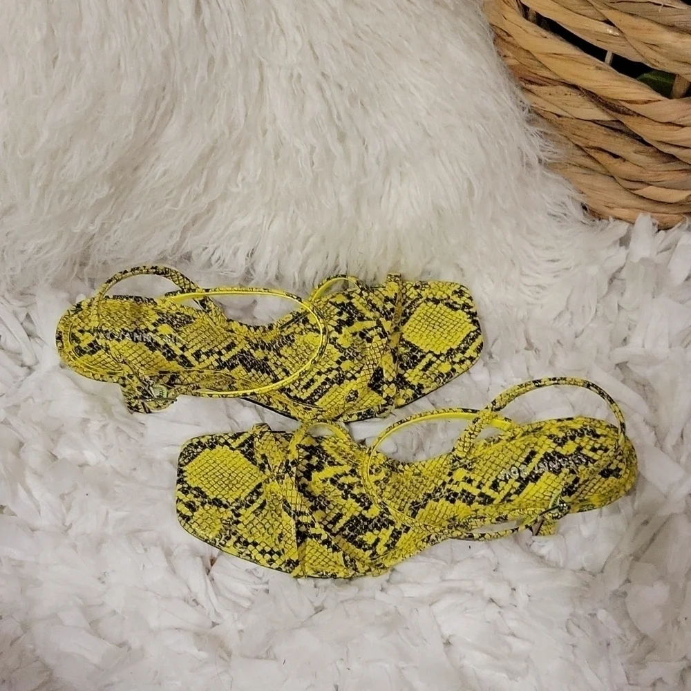 Gianni bini neveena yellow Reptile snake skin Strappy sandals